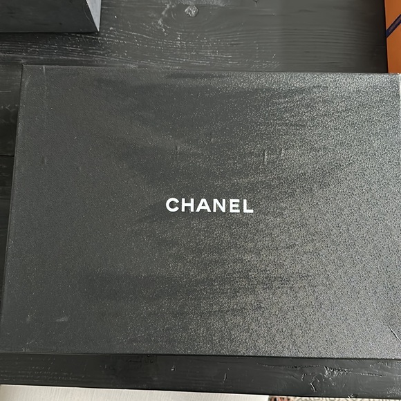 Chanel lace up winter boots - Picture 6 of 9